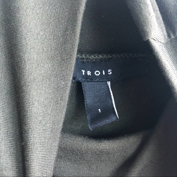 Trois turtleneck long sleeve midi dress - Picture 2 of 3